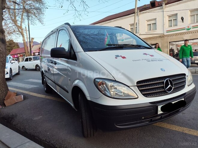 Mercedes Vito 111 2010, 268,000 km - 2.2 л - Bakı