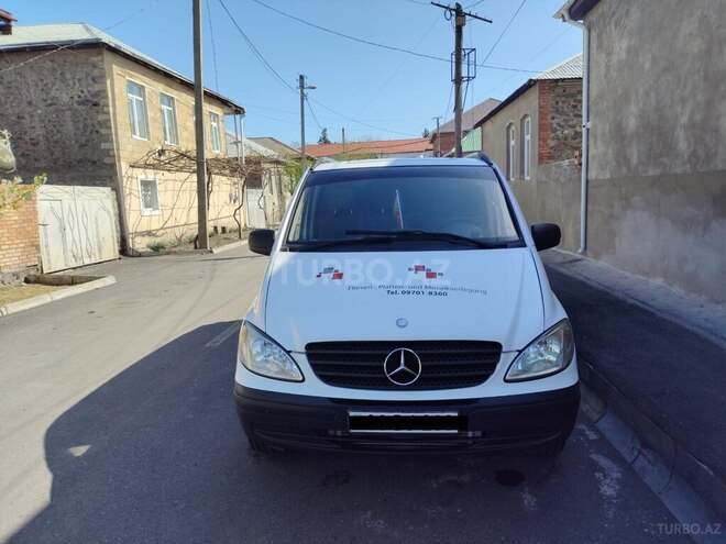 Mercedes Vito 111 2010, 268,000 km - 2.2 л - Bakı