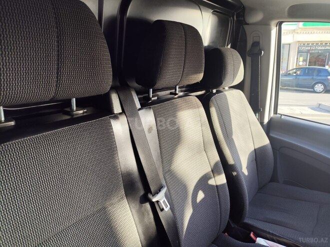 Mercedes Vito 111 2010, 268,000 km - 2.2 л - Bakı