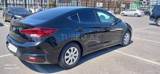 Hyundai Elantra 2019, 100,600 km - 2.0 l - Bakı