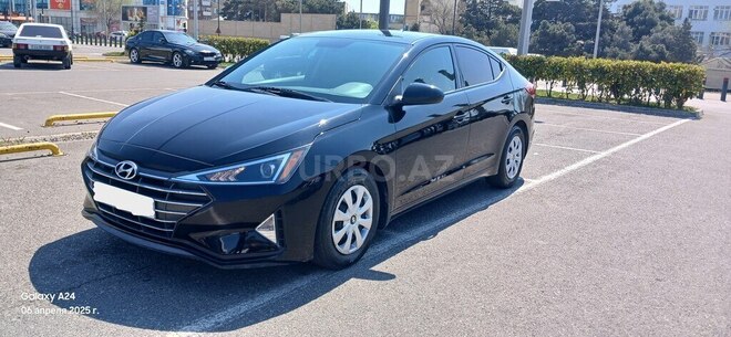 Hyundai Elantra 2019, 100,600 km - 2.0 l - Bakı