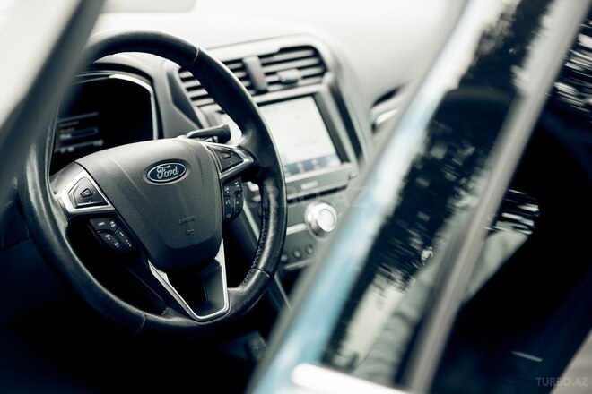 Ford Fusion (North America) 2020, 125,529 km - 2.0 л - Gəncə