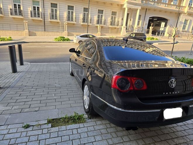 Volkswagen Passat 2005, 375,000 km - 2.0 l - Bakı