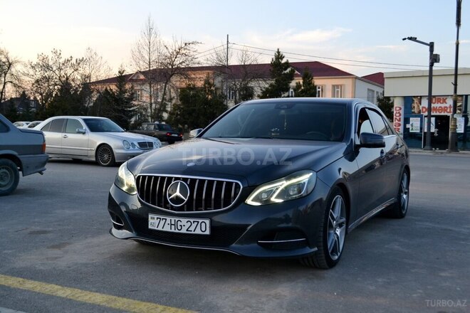 Mercedes E 220 d 2013, 283,200 km - 2.2 l - Bakı