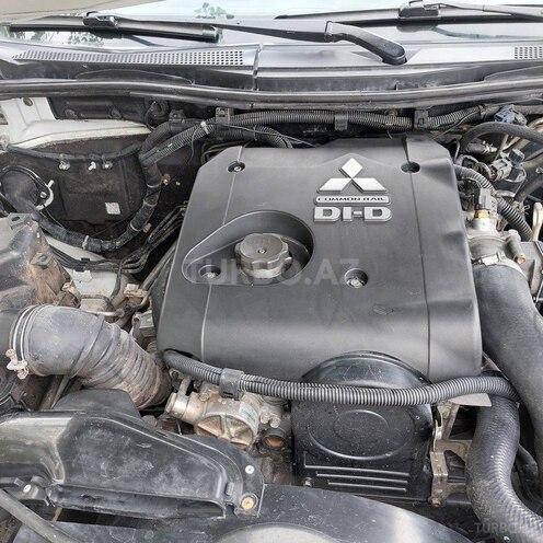 Mitsubishi L200 2012, 265,000 km - 2.5 l - Şirvan