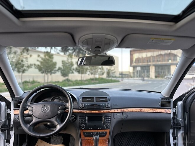Mercedes E 220 d 2007, 330,977 km - 2.2 l - Bakı