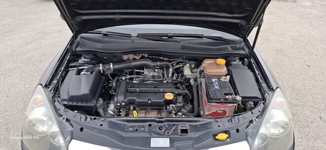 Opel Astra 2006, 355,000 km - 1.4 l - Qusar