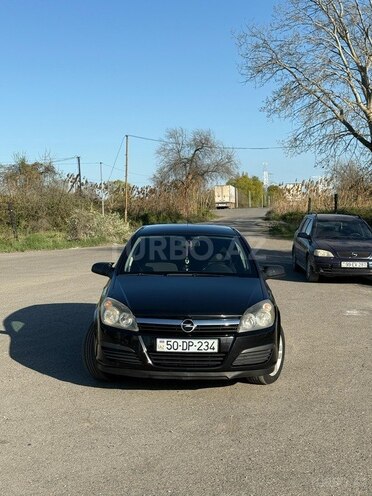 Opel Astra 2006, 355,000 km - 1.4 l - Qusar