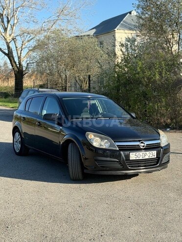 Opel Astra 2006, 355,000 km - 1.4 l - Qusar
