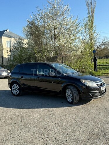 Opel Astra 2006, 355,000 km - 1.4 l - Qusar
