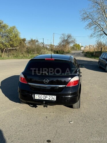 Opel Astra 2006, 355,000 km - 1.4 l - Qusar