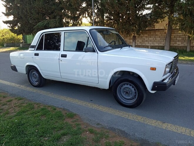 LADA (VAZ) 2107 2007, 98,234 km - 1.5 l - Qax