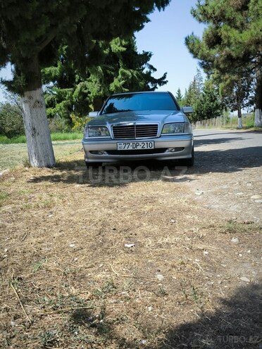 Mercedes C 220 d 1998, 739,081 km - 2.2 л - Mingəçevir