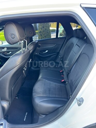 Mercedes GLC 250 4MATIC-6