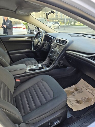 Ford Fusion (North America) 2018, 119,000 km - 2.0 л - Bakı