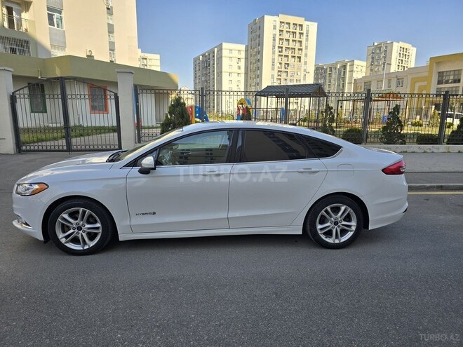 Ford Fusion (North America) 2018, 119,000 km - 2.0 л - Bakı