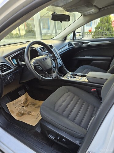 Ford Fusion (North America) 2018, 119,000 km - 2.0 л - Bakı