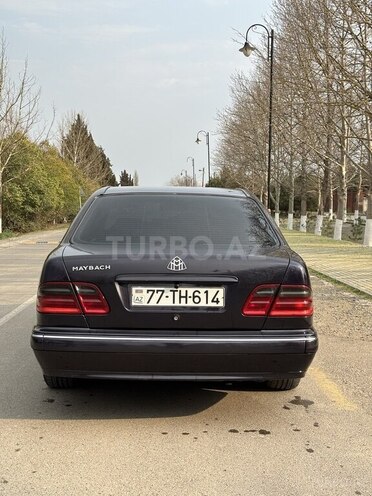 Mercedes E 270 1999, 285,000 km - 2.7 l - İmişli