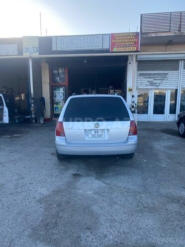 Volkswagen Golf 2004, 335,000 km - 1.6 л - Bakı