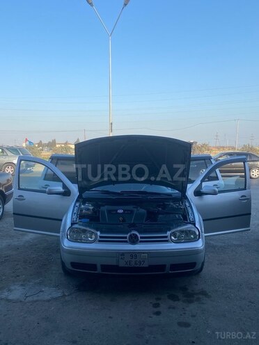 Volkswagen Golf 2004, 335,000 km - 1.6 л - Bakı