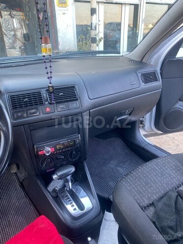 Volkswagen Golf 2004, 335,000 km - 1.6 л - Bakı