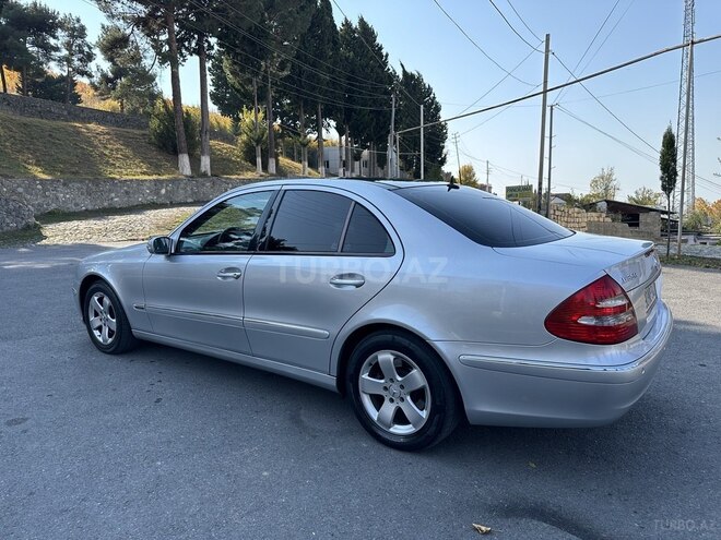 Mercedes E 350 4MATIC 2005, 286,000 km - 3.5 l - Şəki