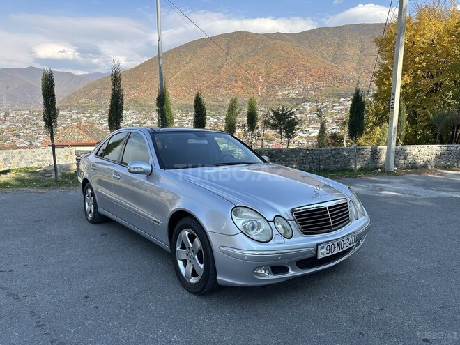 Mercedes E 350 4MATIC 2005, 286,000 km - 3.5 l - Şəki