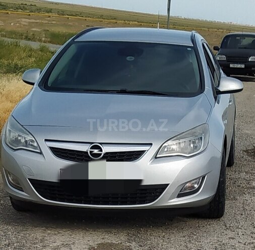 Opel Astra 2011, 240,000 km - 1.3 l - Xaçmaz
