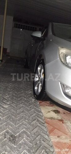 Opel Astra 2011, 240,000 km - 1.3 l - Xaçmaz