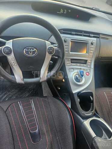 Toyota Prius 2014, 225,000 km - 1.8 l - Bakı