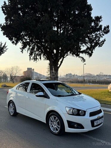 Chevrolet Aveo-2