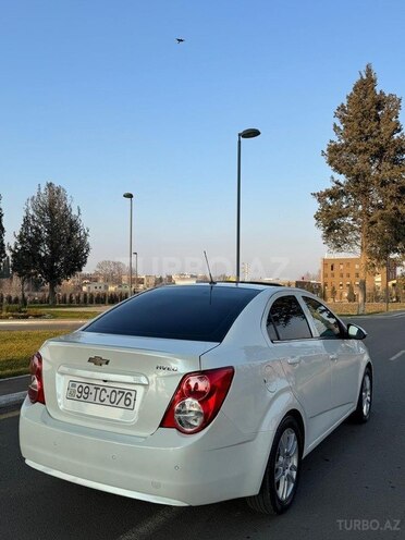 Chevrolet Aveo-9