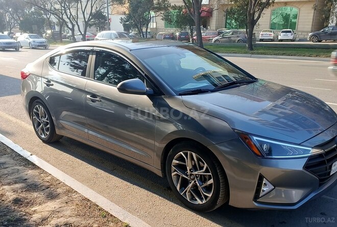 Hyundai Elantra 2019, 82,000 km - 2.0 л - Bakı