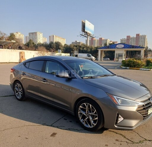 Hyundai Elantra 2019, 82,000 km - 2.0 л - Bakı