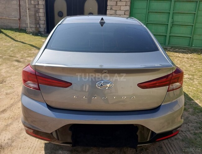 Hyundai Elantra 2019, 82,000 km - 2.0 л - Bakı