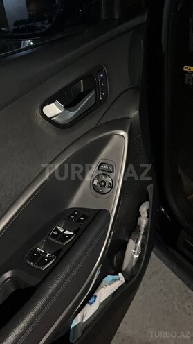 Hyundai Santa Fe 2016, 192,000 km - 2.0 л - Bakı
