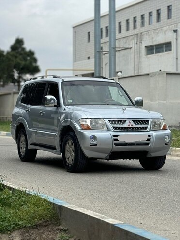 Mitsubishi Pajero 2004, 550,000 km - 3.0 л - Xırdalan