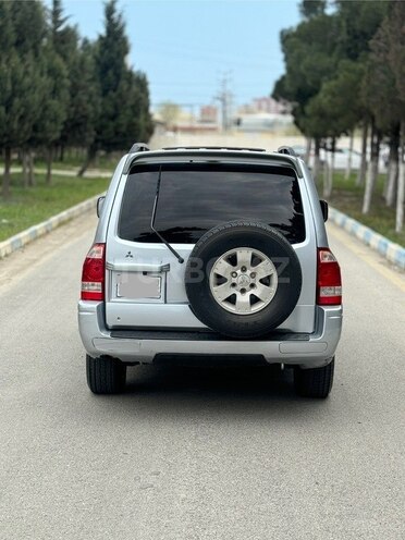 Mitsubishi Pajero 2004, 550,000 km - 3.0 л - Xırdalan