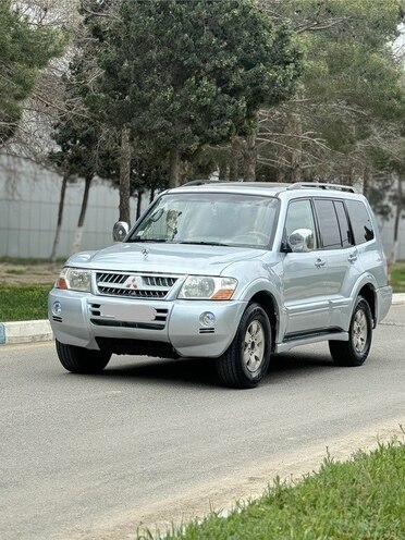Mitsubishi Pajero 2004, 550,000 km - 3.0 л - Xırdalan