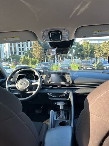 Hyundai Elantra 2021, 50,000 km - 2.0 л - Bakı