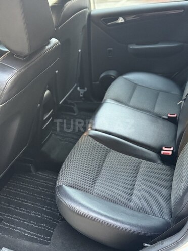 Mercedes A 180 2011, 128,000 km - 1.7 л - Bakı
