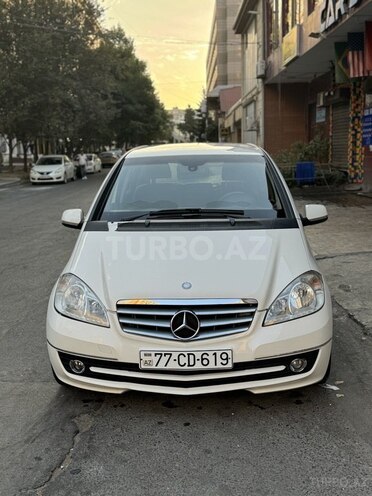 Mercedes A 180 2011, 128,000 km - 1.7 л - Bakı