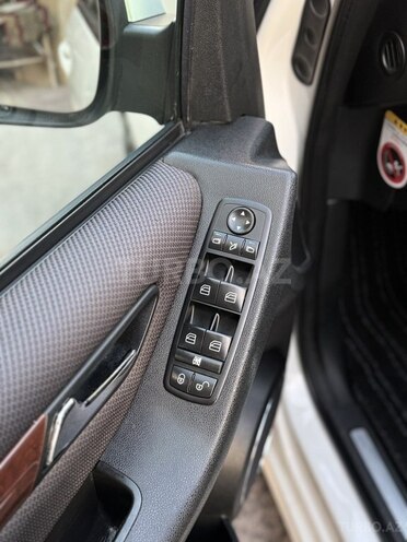 Mercedes A 180 2011, 128,000 km - 1.7 л - Bakı