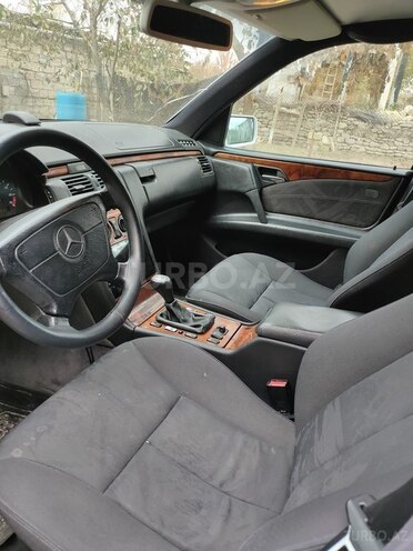 Mercedes E 200 1998, 456,548 km - 2.0 l - Xaçmaz