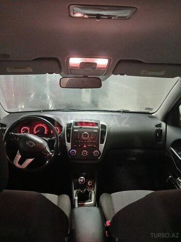 Kia Ceed 2011, 218,875 km - 1.4 l - Gəncə
