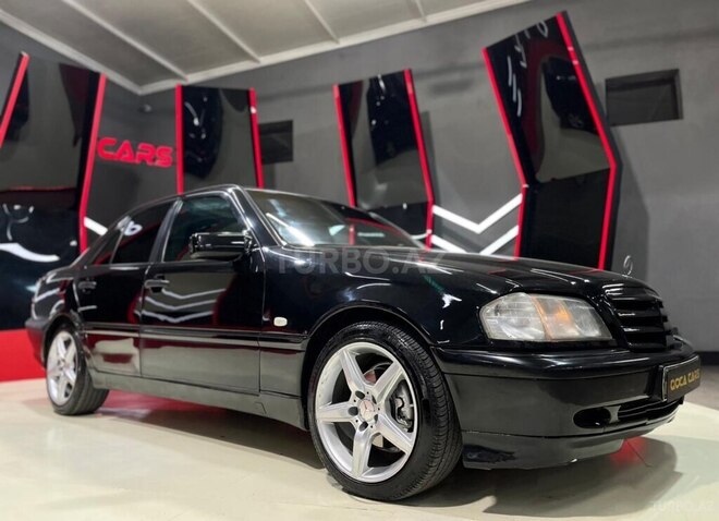 Mercedes E 220 d 1999, 299,999 km - 2.2 л - Sumqayıt