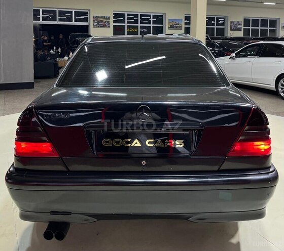 Mercedes E 220 d 1999, 299,999 km - 2.2 л - Sumqayıt