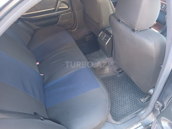 Mercedes E 230 1997, 341,000 km - 2.3 l - Bakı