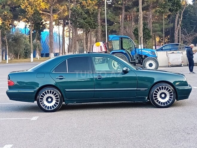 Mercedes E 240 1999, 325,400 km - 2.4 l - Bakı
