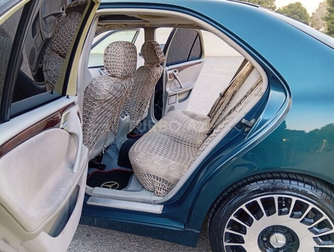 Mercedes E 240 1999, 325,400 km - 2.4 l - Bakı